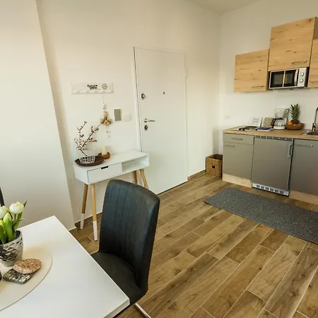 Appartement 2Bfree à Stinica Extérieur photo