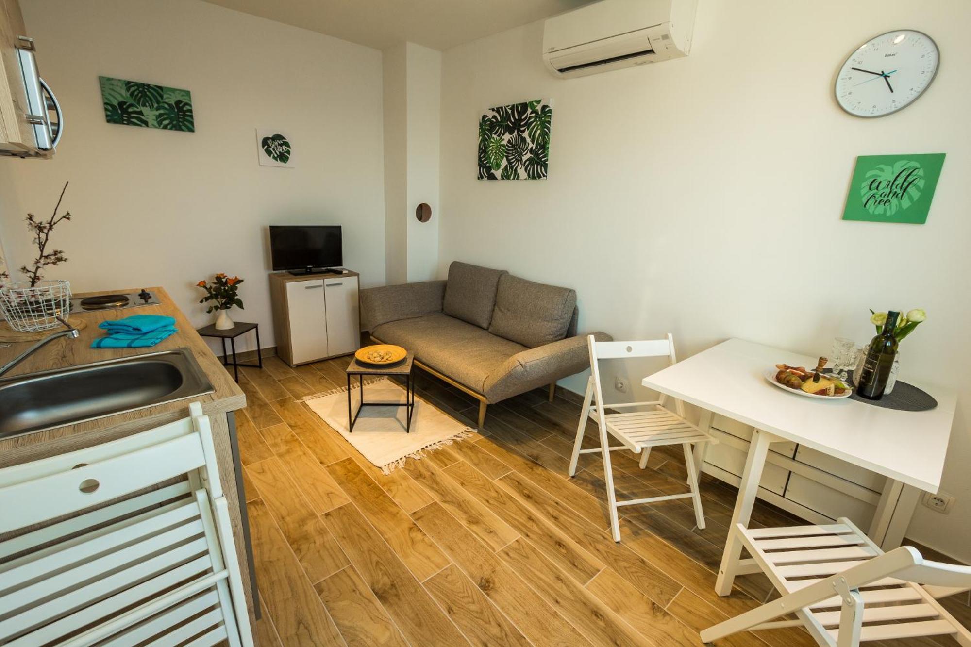 Apartment 2bfree