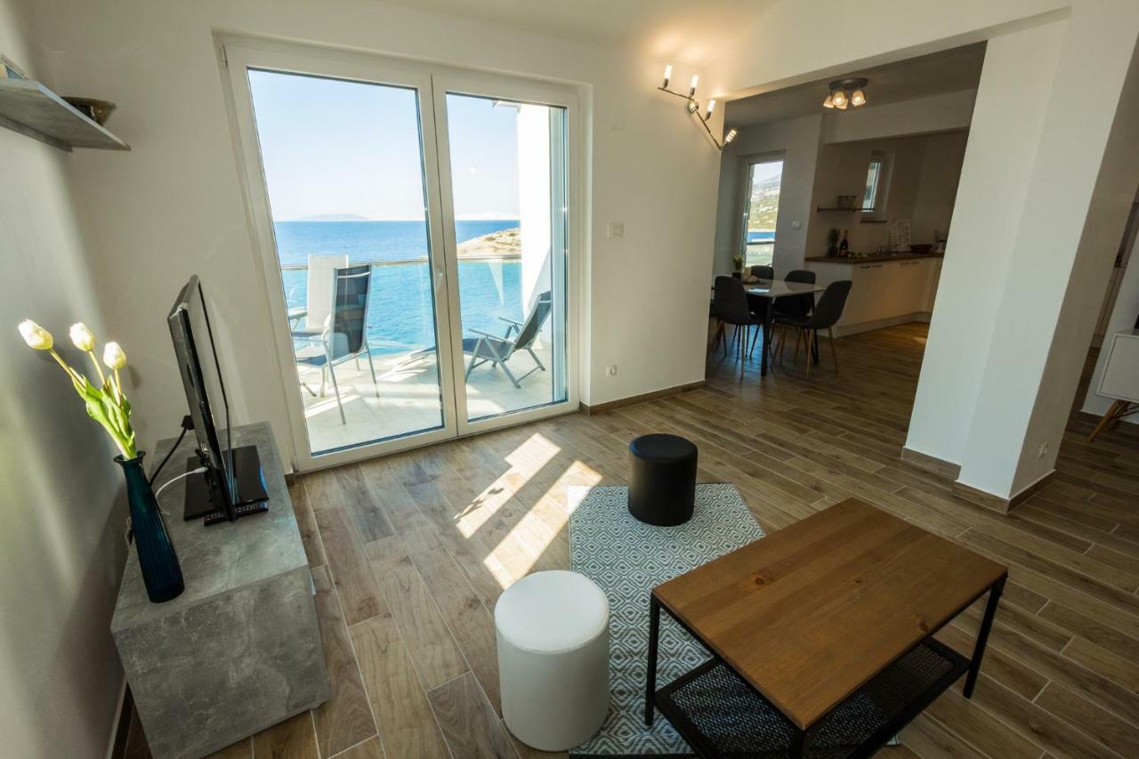 Apartment 2bfree